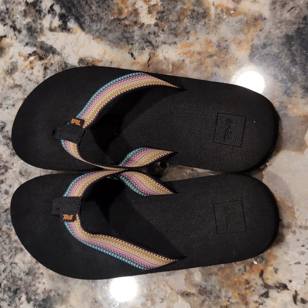 Teva Flip Flops big Boys 7 - Picture 3 of 6
